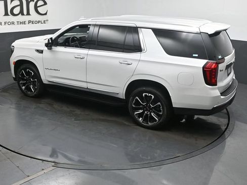 Used 2023 GMC Yukon SLT w/ SLT Luxury Package AWD/4WD image 48