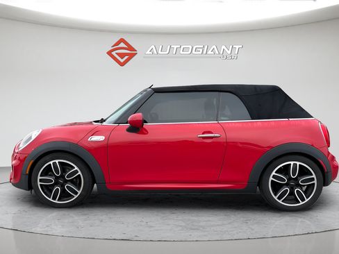 Used 2017 MINI Cooper S FWD image 5