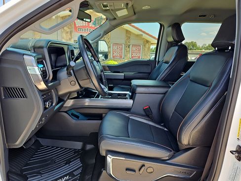 Used 2024 Ford F250 Lariat w/ Lariat Ultimate Package AWD/4WD image 10