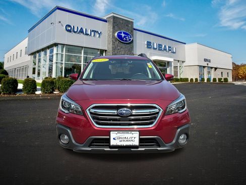 Used 2019 Subaru Outback 2.5i Limited AWD/4WD image 6