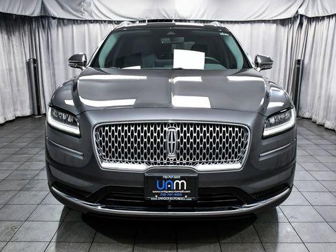Used 2022 Lincoln Nautilus Reserve w/ Cargo Utility Package AWD/4WD image 2
