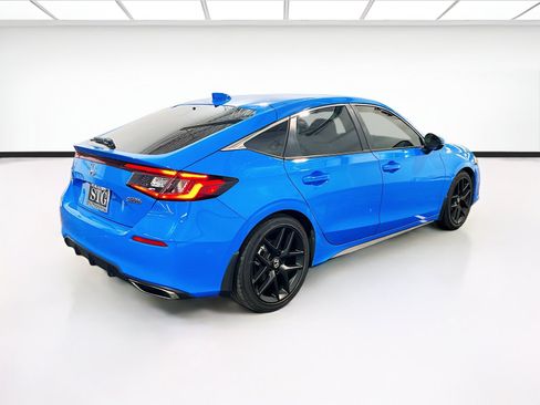Used 2022 Honda Civic Sport Touring image 4