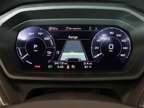 Used 2023 Audi Q4 e-tron Premium Plus AWD/4WD image 19
