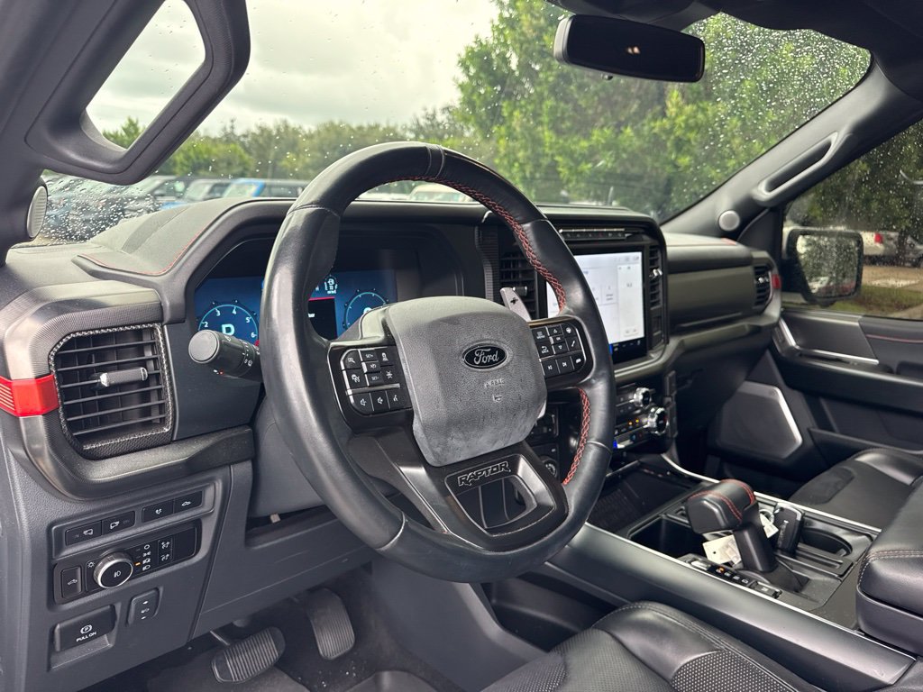 Used 2024 Ford F150 Raptor AWD/4WD image 9
