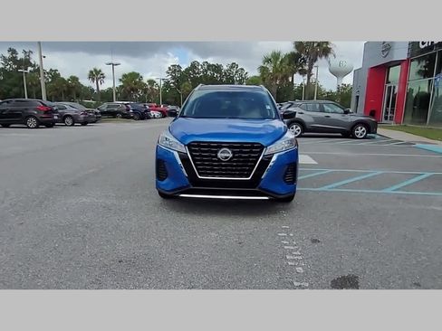 Used 2023 Nissan Kicks SV image 20