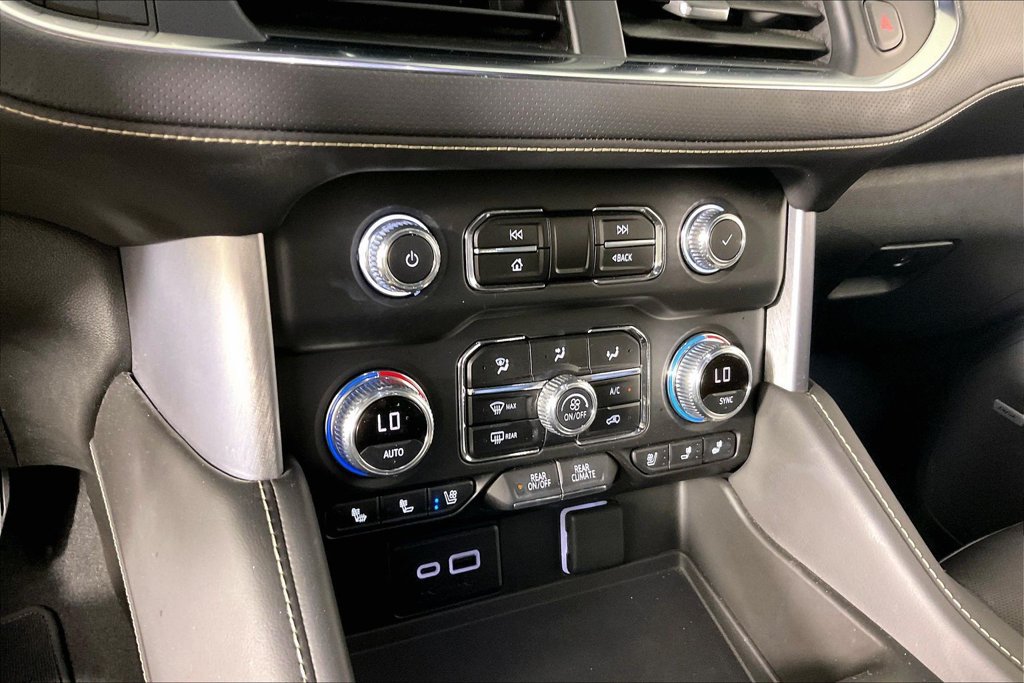 Used 2023 GMC Yukon SLT w/ SLT Premium Package RWD image 14
