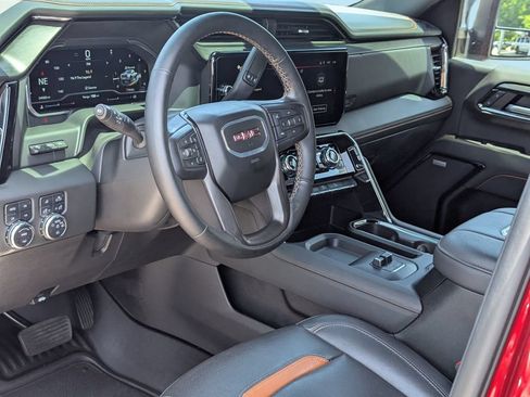 Used 2024 GMC Sierra 2500 AT4 w/ AT4 Premium Plus Package AWD/4WD image 14