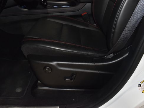Used 2025 Dodge Durango R/T w/ Blacktop Package AWD/4WD image 36