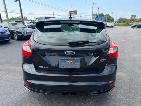 Used 2014 Ford Focus ST w/ Equipment Group 202A FWD image 4
