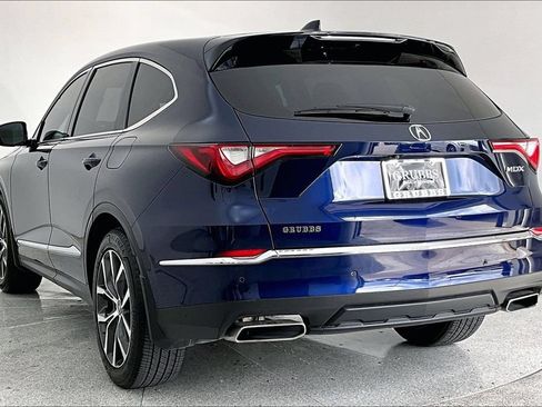 Certified 2024 Acura MDX FWD w/ Technology Package image 16