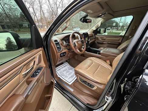 Used 2019 RAM 1500 Limited image 6