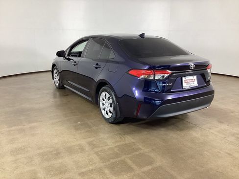 Used 2023 Toyota Corolla LE FWD image 9