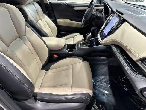 Used 2022 Subaru Outback Limited AWD/4WD image 18
