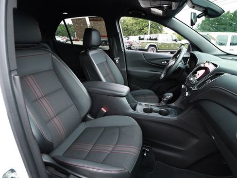 Used 2024 Chevrolet Equinox RS FWD image 26