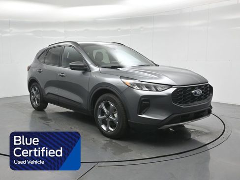 Certified 2025 Ford Escape ST-Line image 1