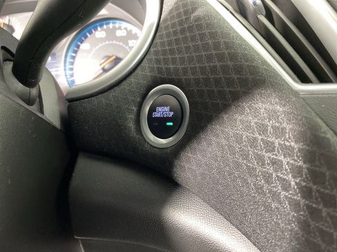 Used 2025 Chevrolet Malibu LT image 26