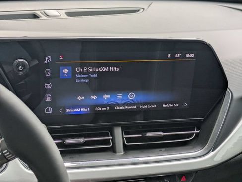 New 2026 Chevrolet Trax LT w/ Sunroof Package FWD image 16