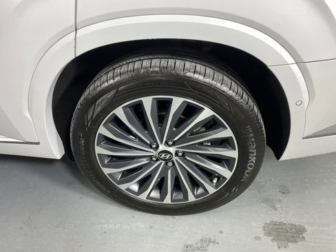 Used 2024 Hyundai Palisade Calligraphy image 38