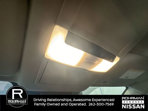 Used 2025 Nissan Rogue S image 10