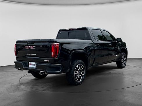Used 2023 GMC Sierra 1500 AT4 w/ AT4 Premium Package AWD/4WD image 10