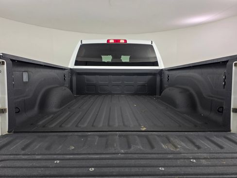 Used 2025 RAM 2500 Big Horn AWD/4WD image 12