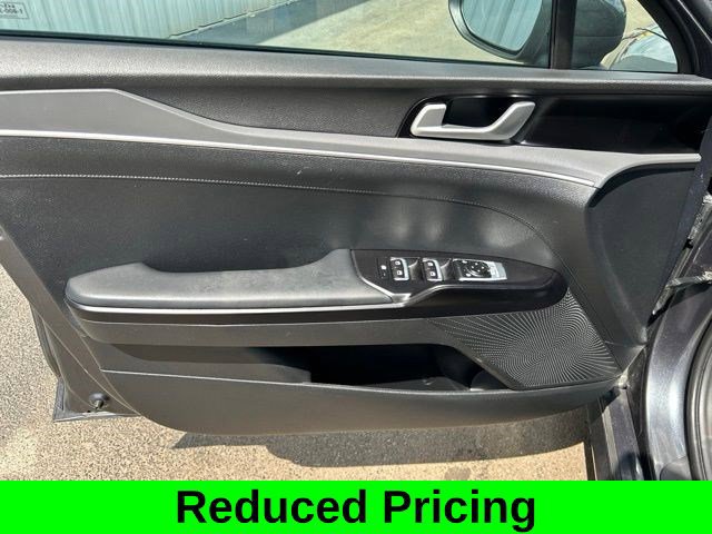 Used 2024 Kia K5 LXS FWD image 11