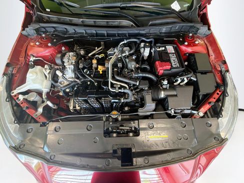 Used 2025 Nissan Altima 2.5 SV FWD image 32