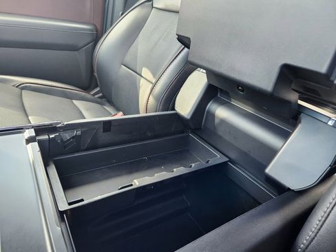 Used 2023 Ford F150 Lariat w/ Equipment Group 502A High image 19