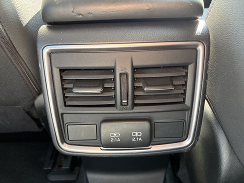 Certified 2023 Subaru Forester Premium AWD/4WD image 16