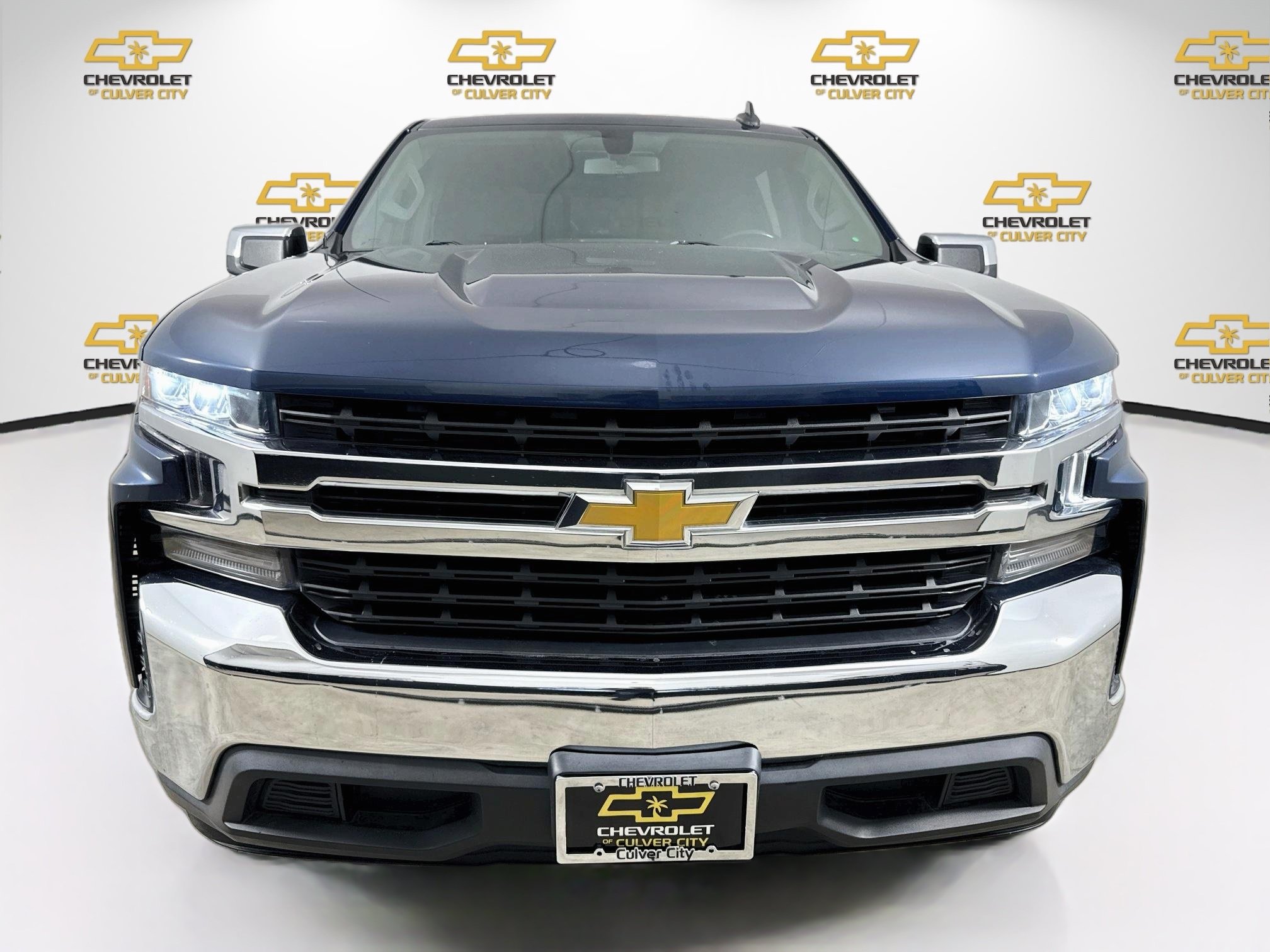 Used 2021 Chevrolet Silverado 1500 LT w/ All Star Edition Plus RWD image 2