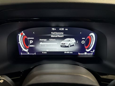 New 2026 Nissan Pathfinder SL AWD/4WD image 10
