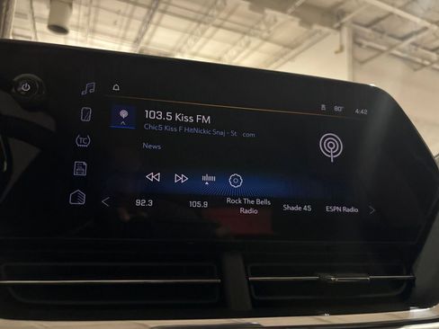 Used 2025 Chevrolet Trax LT FWD image 20
