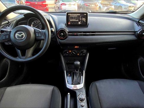Used 2016 MAZDA CX-3 Sport FWD image 14
