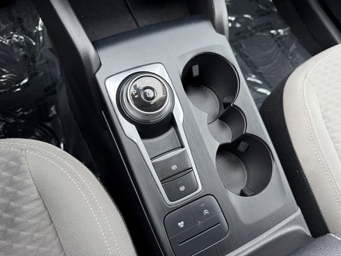 Used 2022 Ford Escape SE w/ Convenience Package image 26