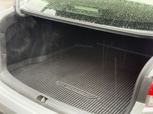 Certified 2025 Toyota Corolla SE image 31