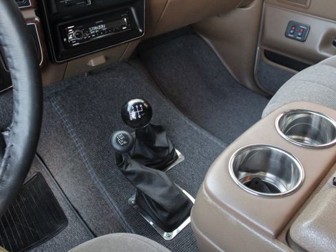 Used 1987 Ford Bronco image 53