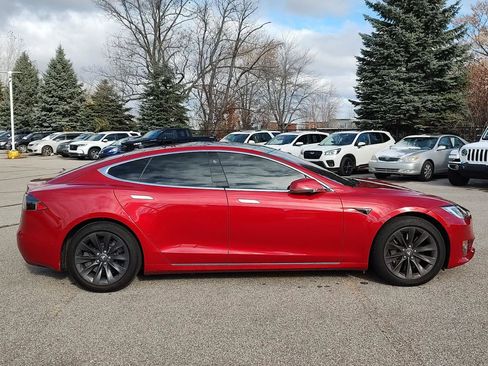 Used 2018 Tesla Model S 100D image 29