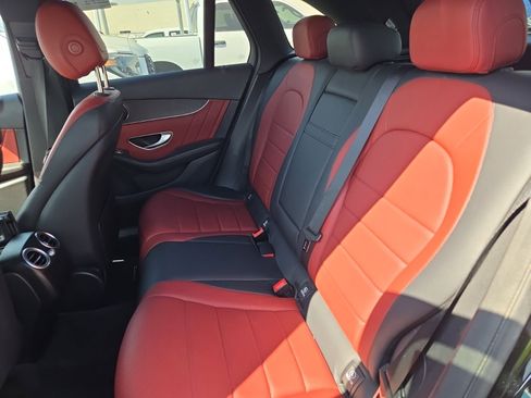 Used 2021 Mercedes-Benz GLC 300 image 14