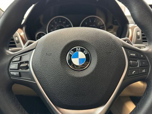 Used 2017 BMW 330e RWD image 17