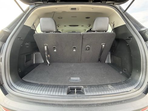 Used 2022 Kia Telluride LX image 27