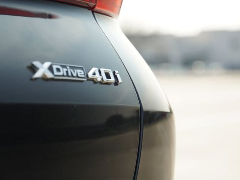 Used 2022 BMW X6 xDrive40i w/ Premium Package image 8