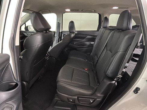 Used 2026 Subaru Ascent Premium AWD/4WD image 27
