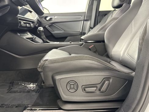 Used 2020 Audi Q3 2.0T Premium Plus AWD/4WD image 28