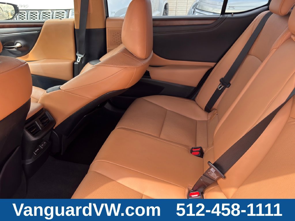 Used 2023 Lexus ES 350 w/ Premium Package FWD image 27