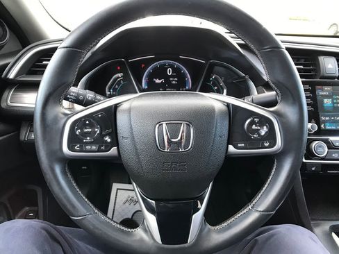 Used 2019 Honda Civic EX image 6