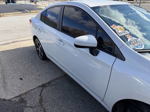 Used 2019 Subaru Impreza 2.0i Premium image 19