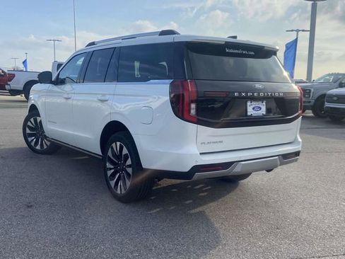 New 2026 Ford Expedition Platinum w/ Driver's Package image 4