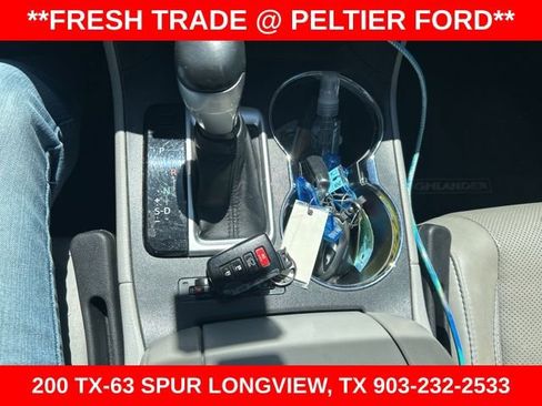 Used 2015 Toyota Highlander Limited image 20