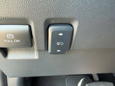 Certified 2026 Ford F350 Platinum AWD/4WD image 26