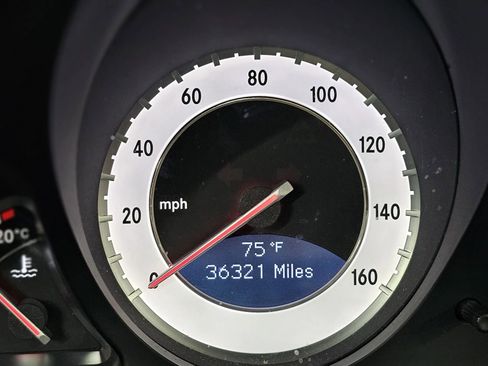 Used 2009 Mercedes-Benz SL 550 image 19